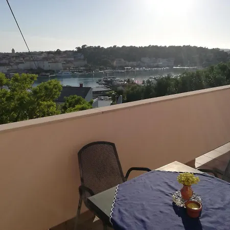 Apartment Stone House, Beautiful View Of Historic Old Town.